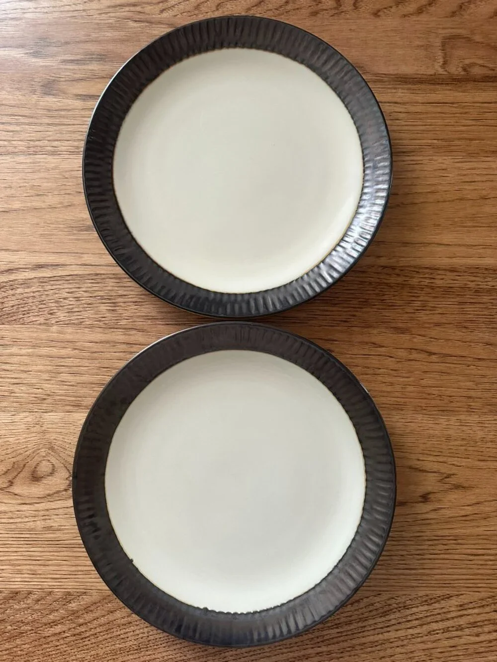 Crate & Barrel | Scavo Set of 2 Dinner Plates Embossed Metallic Brown Border